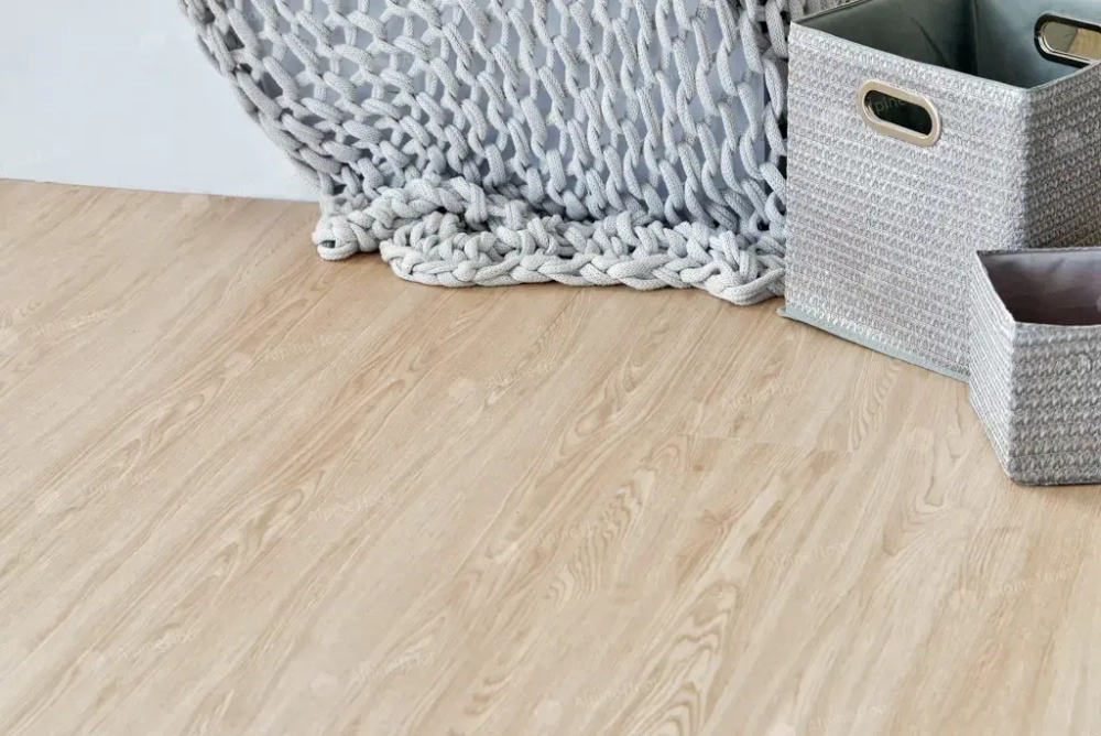 SPC ламинат Alpine Floor Ясень Макао