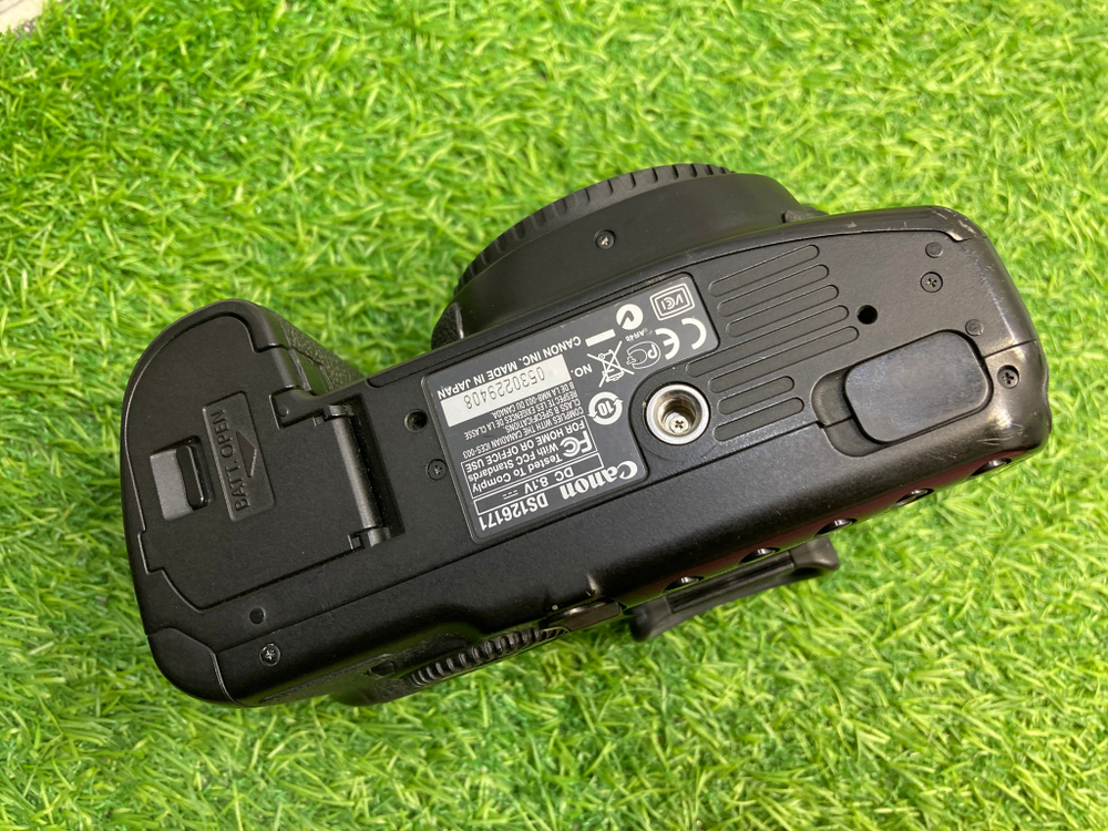 Canon EOS 40D (46.300 кадров)
