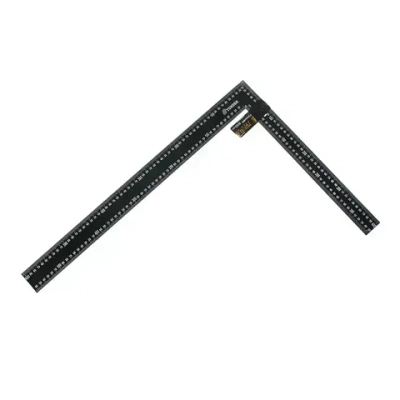 Угольник цельнометаллический Тундра, 600 х 400 мм