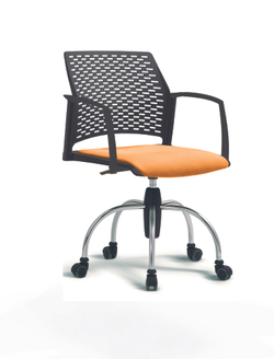 Кресло Rewind каркас хромированный, пластик черный, база паук хромированная, с закрытыми подлокотниками, сиденье оранжевое