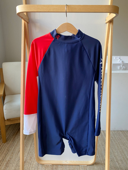 Новый костюм для плавания Perfect Moment, 152