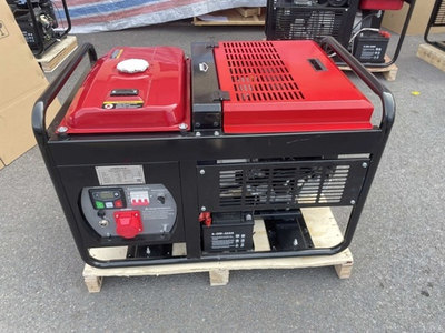 Бензиновый генератор 15 кВт АМПЕРОС LT17000E-3