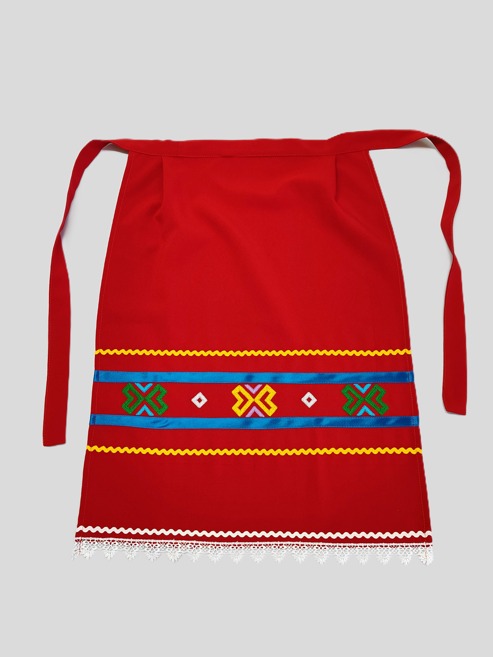 Фартук женский вышитый