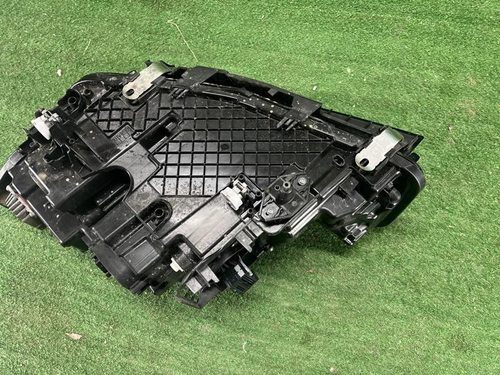 Фара правая BMW 5er G30 (2020-2023) LED