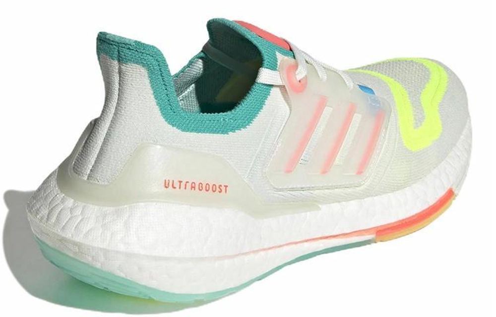 Кроссовки Adidas Ultra Boost 22 (Женская размерная сетка)