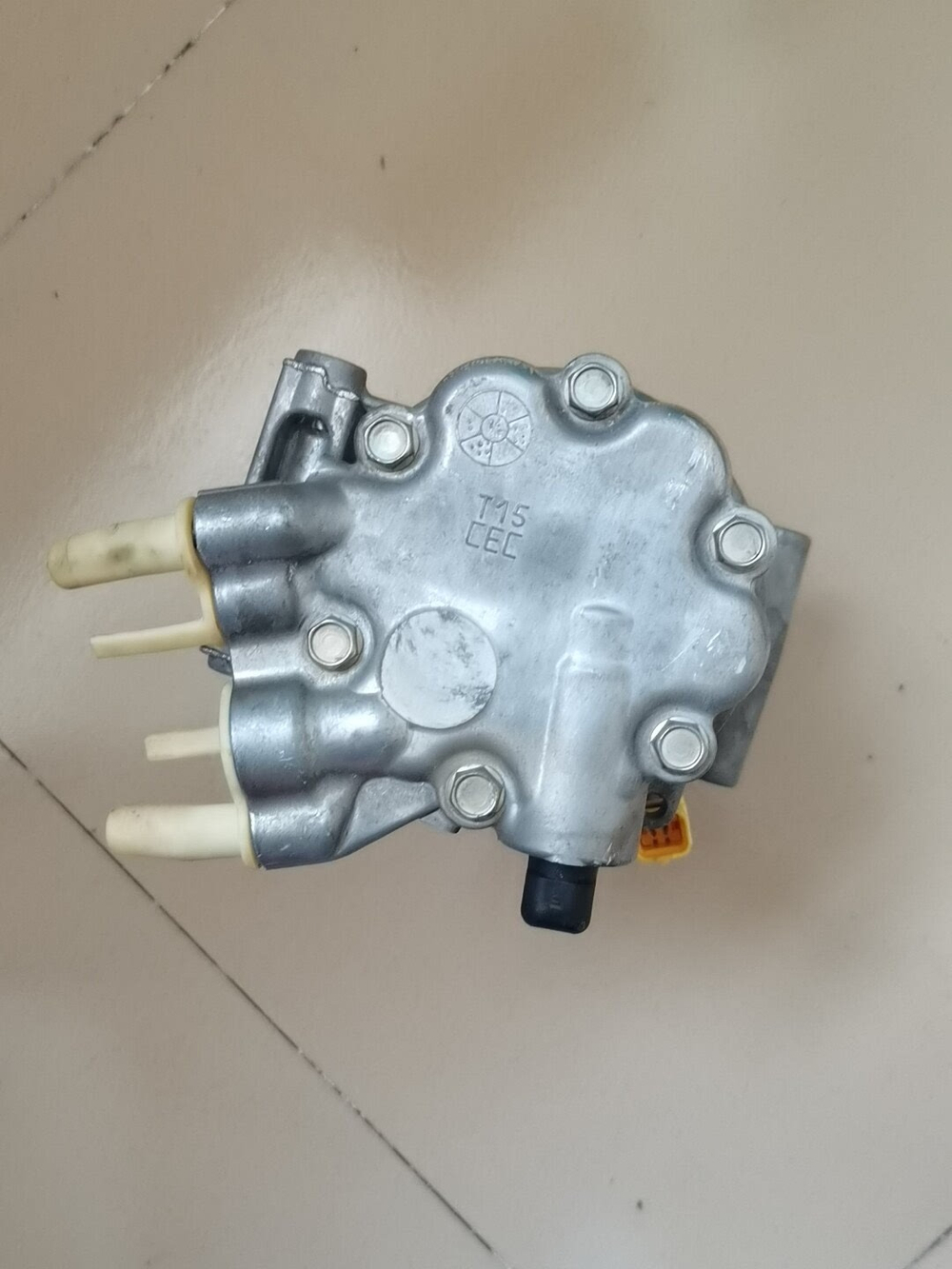 Компрессор кондиционера Peugeot Citroen C5 307 408 206 207