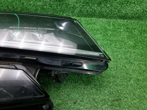 Фара правая Skoda Kodiaq (2016-2022) LED