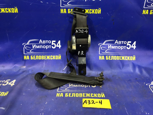 Ремень безопасности передний правый NISSAN MAXIMA 1996