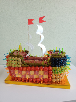 Фуршетный корабль