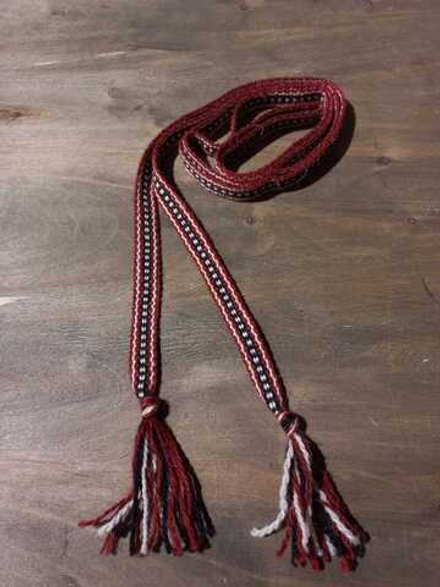 Пояс тканный красно-чёрный