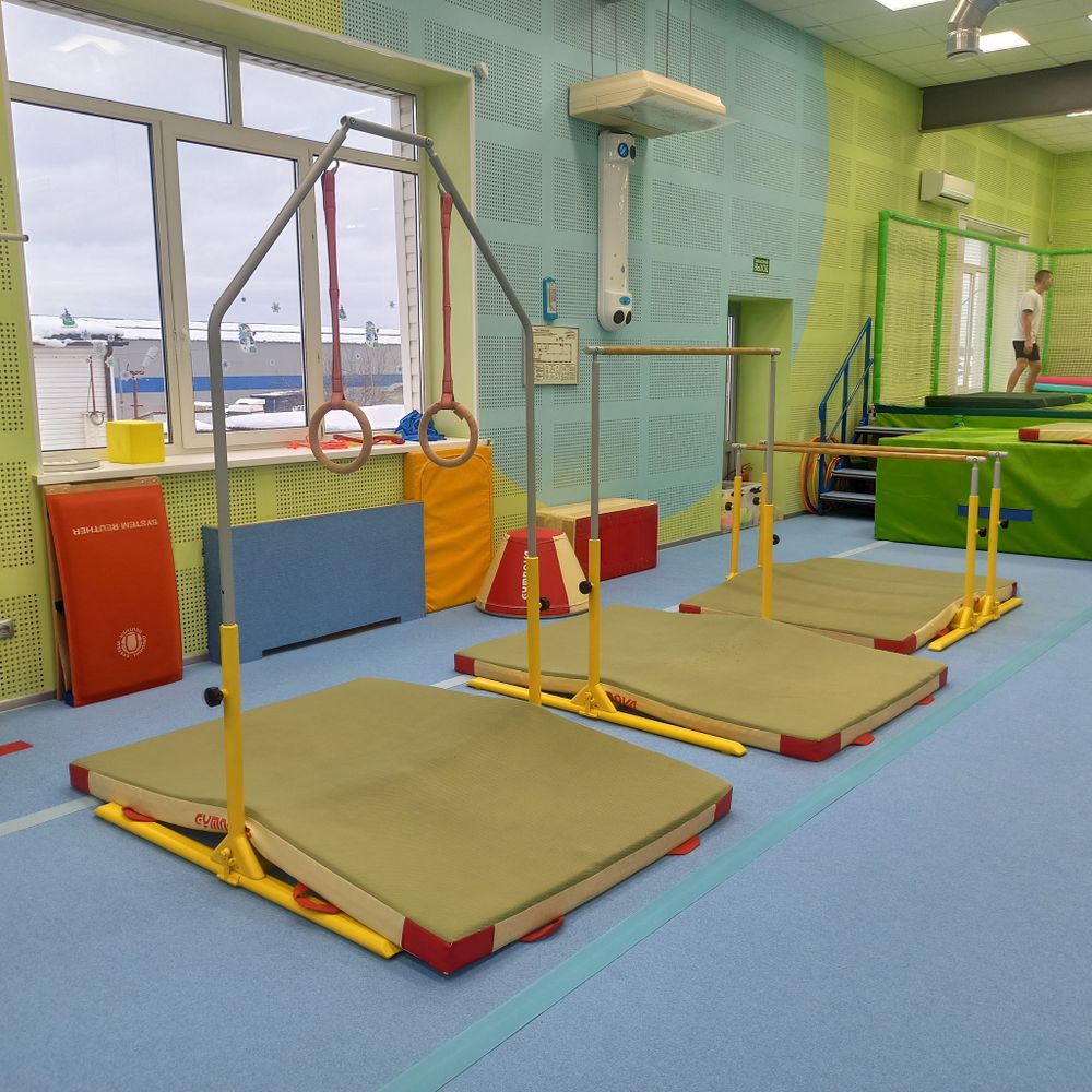 Брусья гимнастические разновысокие - детские - регулируемые