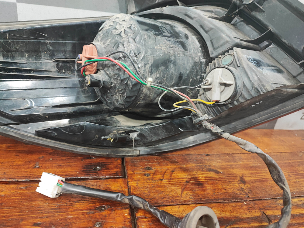 Фонарь задний правый Chevrolet Cruze 09-16 Б/У Оригинал 95127057