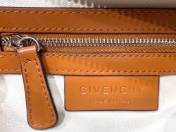 Givenchy Antigona Mini 22 cm
