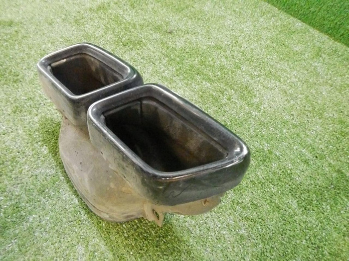 Насадка глушителя LH Mercedes C W205 14-23 AMG 63