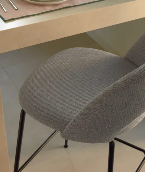 Полубарный стул Mahalia 63 см светло-серый