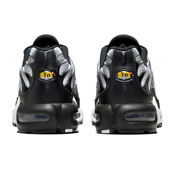 Кроссовки Nike Air Max Plus Мужские