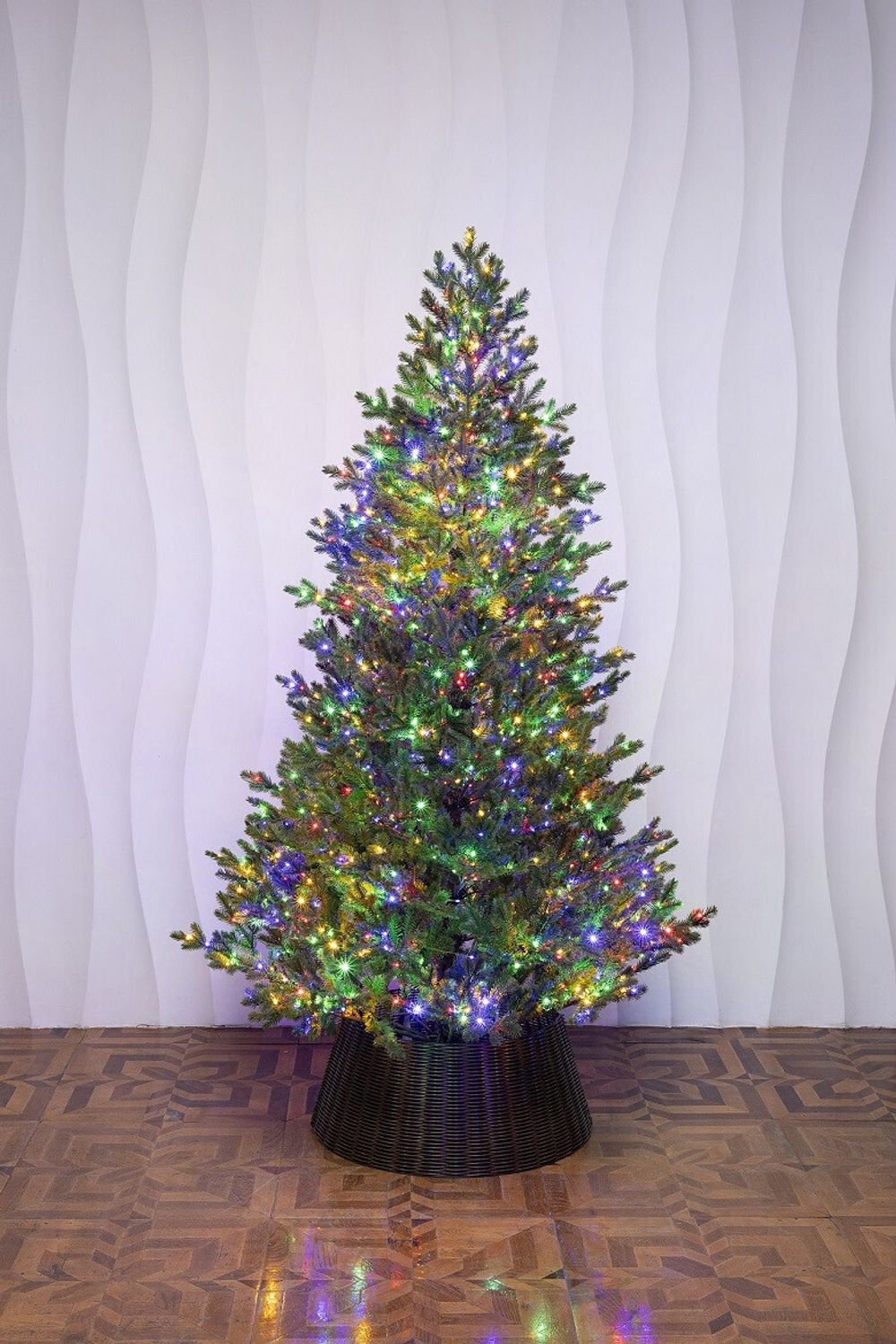 Елка с гирляндой 2в1 «Измайловская» (Литая хвоя) 240 см / 2,4 м