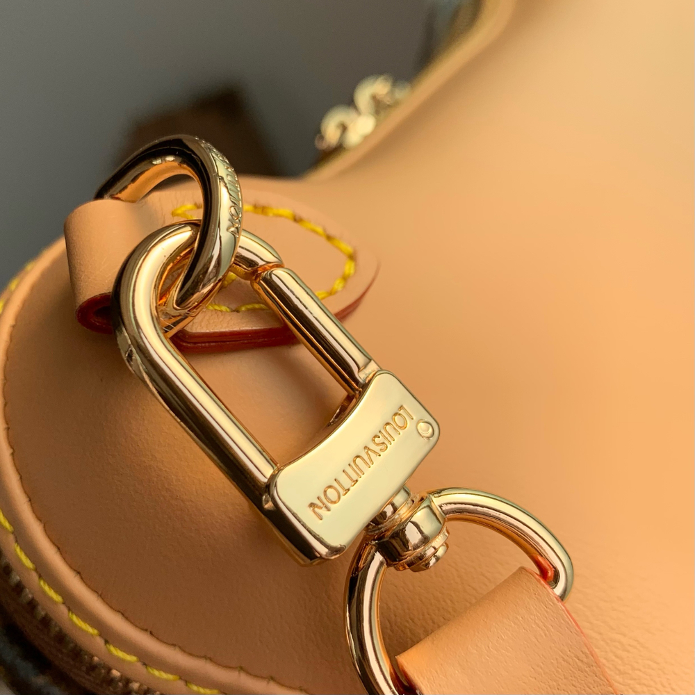 Louis Vuitton Bone Wearable Wallet