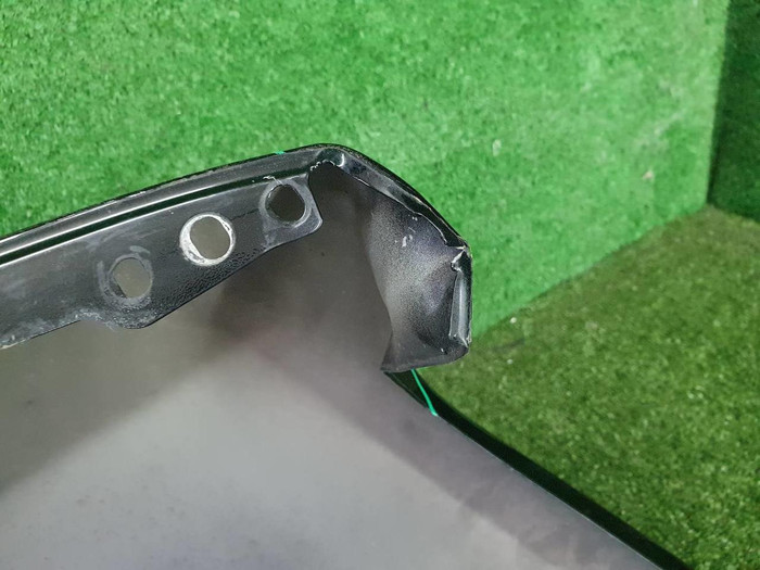 Крыло переднее правое Rolls-Royce Cullinan (2018-н.в.)