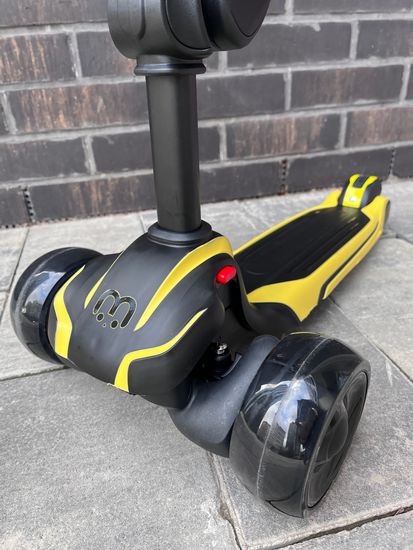 Самокат-беговел со светящимися колёсами 3 в 1 Scooter Micar Moby Black-Yellow