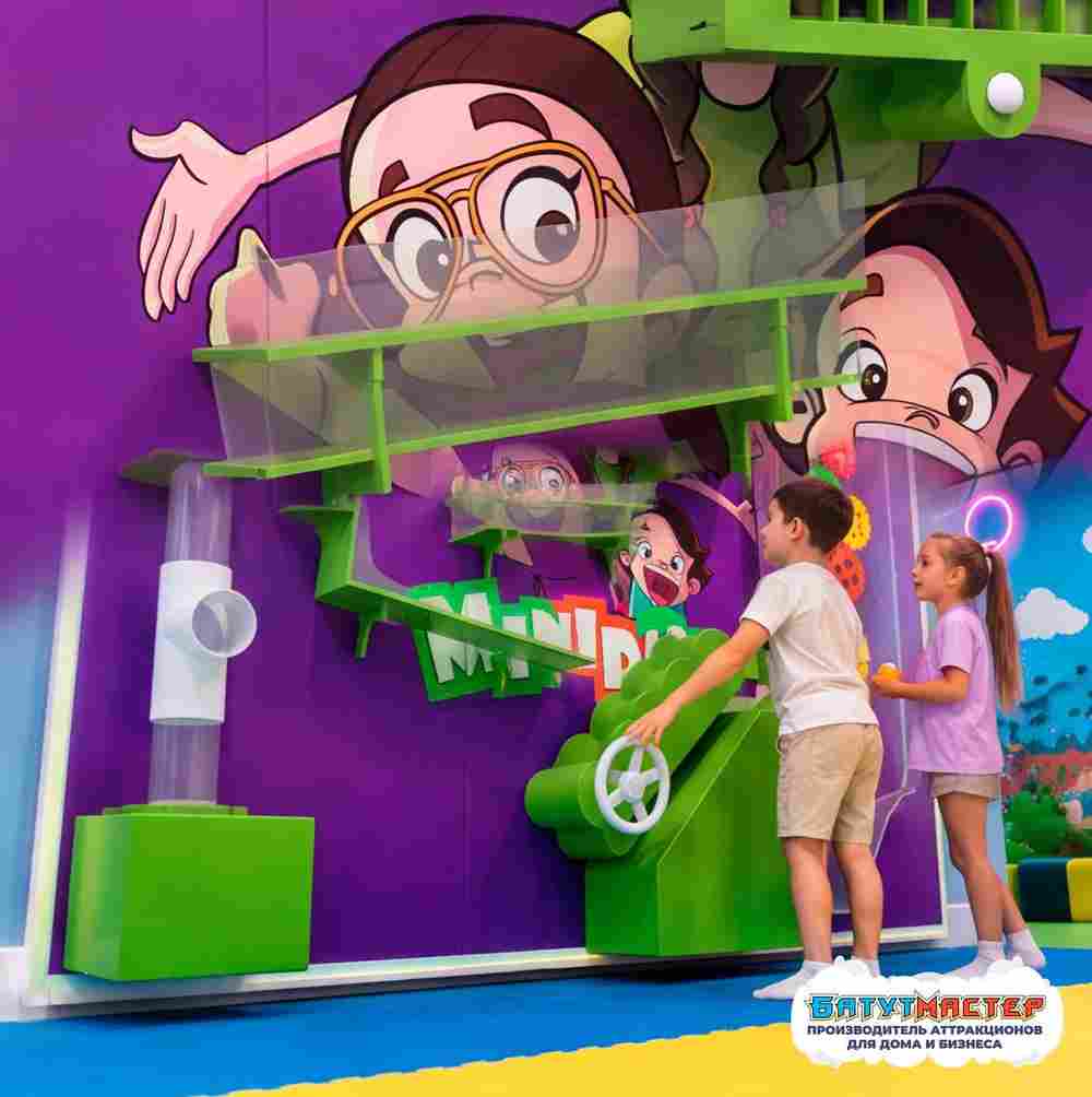 Интерактивная игровая стена «Механическая лаборатория», 3,66×0,5×2,44 м