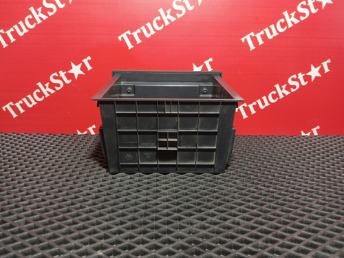 Бардачок выдвижной 2018 г.