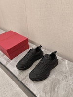 Кроссовки Valentino