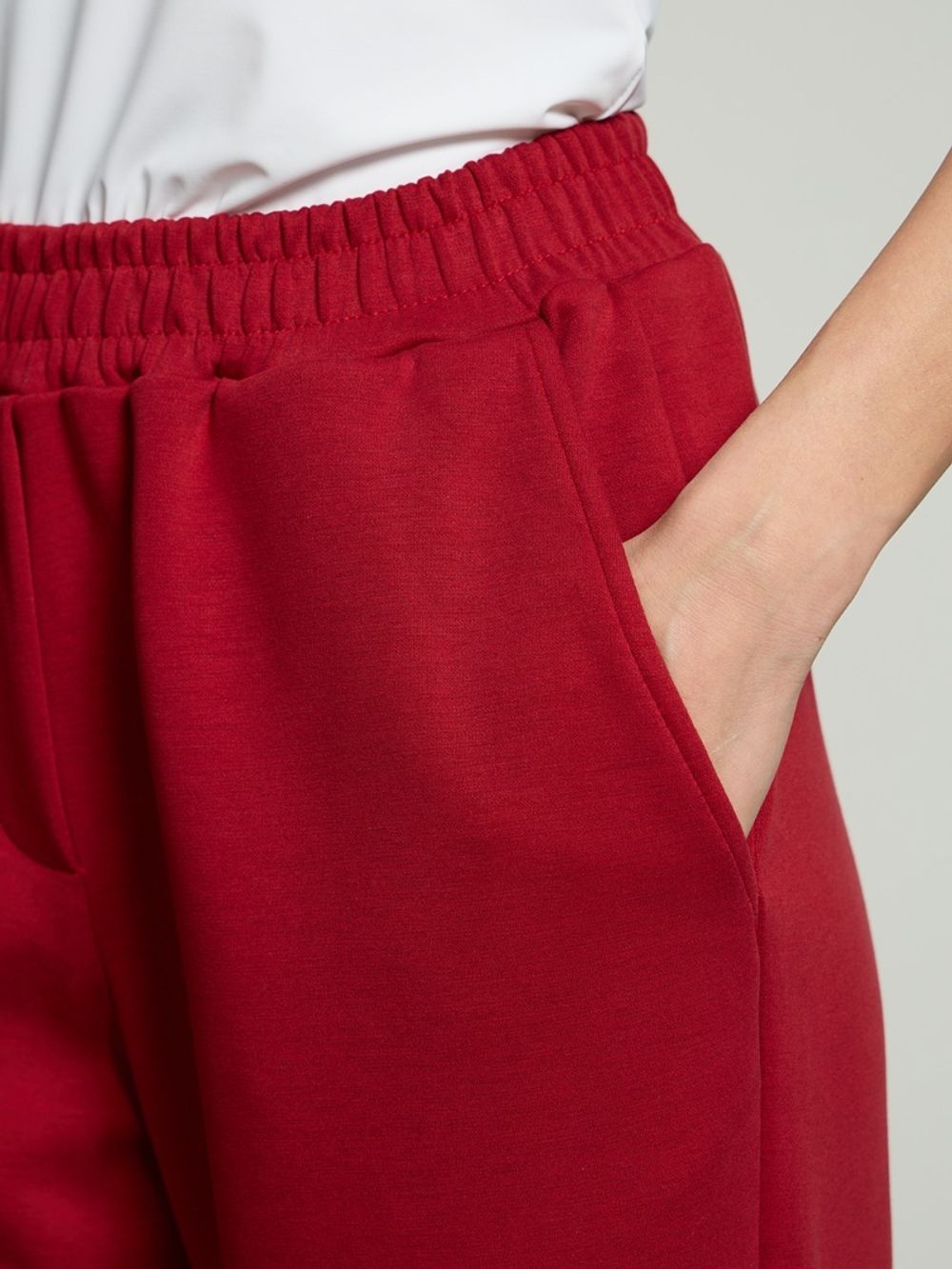 Брюки спортивные ягодные