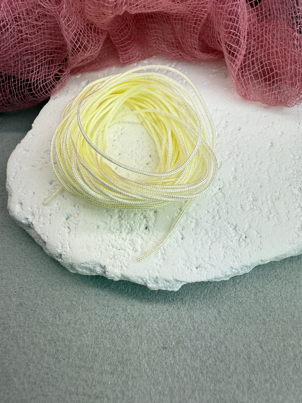 Шнур для плетения браслетов 0,8 мм, Топленое молоко (5 м)