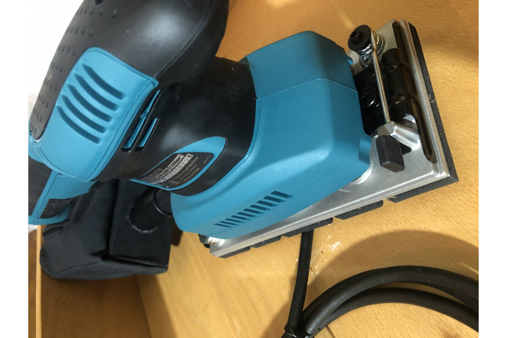 Плоскошлифовальная машина Makita BO3710, 190 Вт