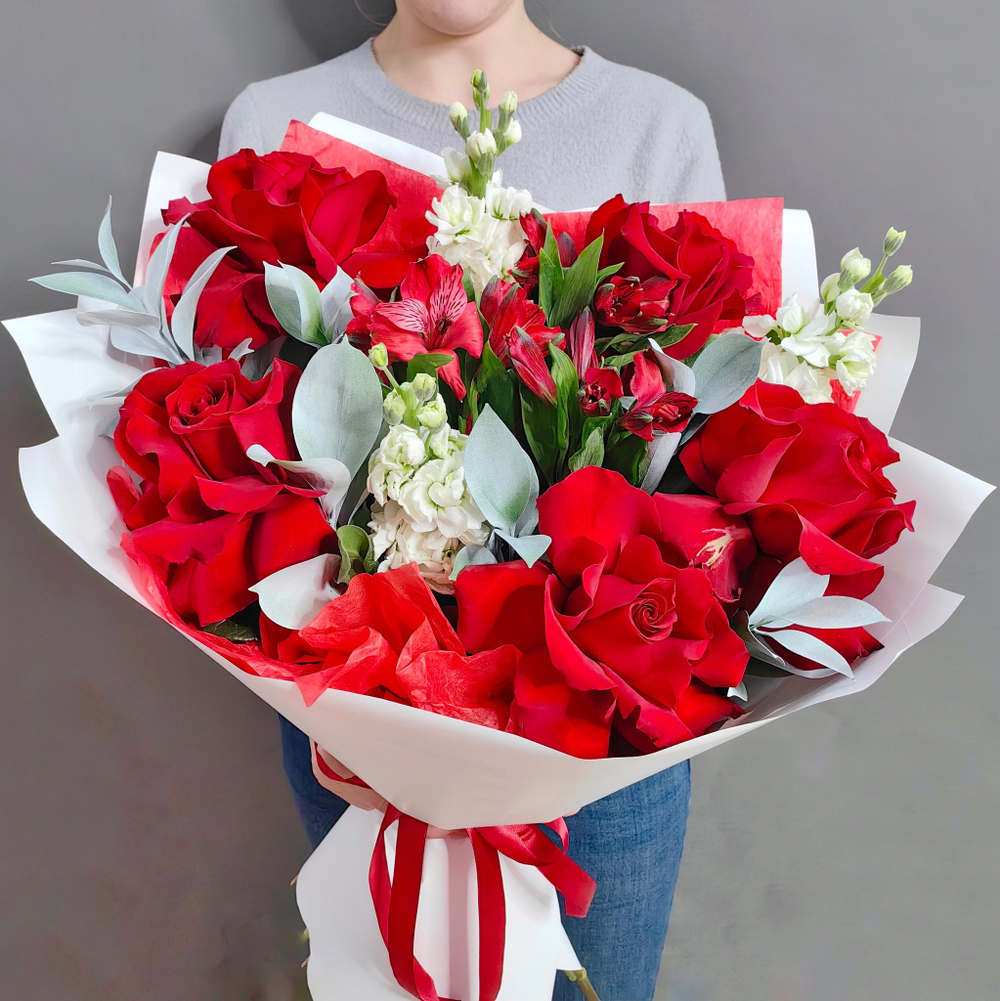 Авторский букет с французскими розами "Эксплорер"