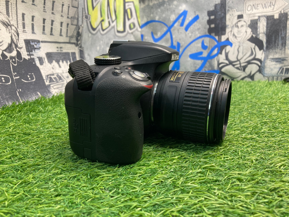 Nikon D3300 + 18-55mm 3.5-5.6G II VR 13.200 кадров