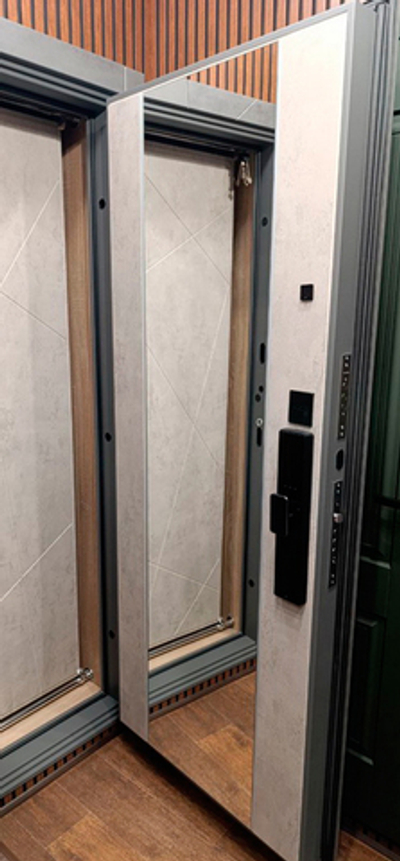 Стальная дверь "Дуэт Б" с зеркалом (биометрический замок К 06)