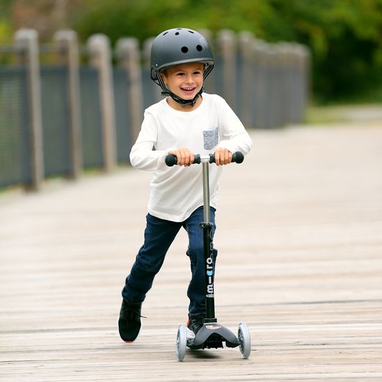 Самокат Mini Micro Deluxe Black