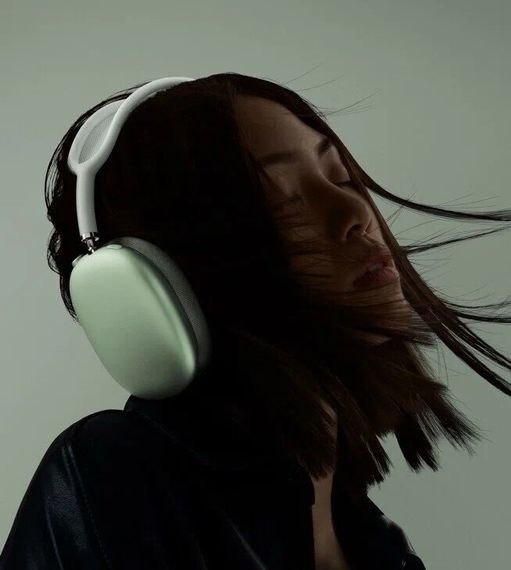 Беспроводные наушники Apple AirPods Max, Lightning, серый космос