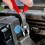 Плоскогубцы с передним и боковым захватом TwinGrip Knipex 82 01 150