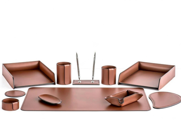 Офисный настольный набор из кожи цвет каштан 12 предметов