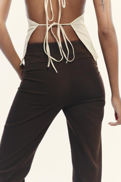 ZARA БРЮКИ FLARED С ВЫСОКОЙ ПОСАДКОЙ, ТЕМНО-КОРИЧНЕВЫЙ