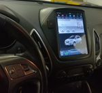 Магнитола для Hyundai iX35 2009-2015 - Carmedia ZF-1092-Q6 вертикальный экран 10.4" в стиле "Тесла" на Android 11, 8Гб+128Гб, CarPlay, 4G SIM-слот