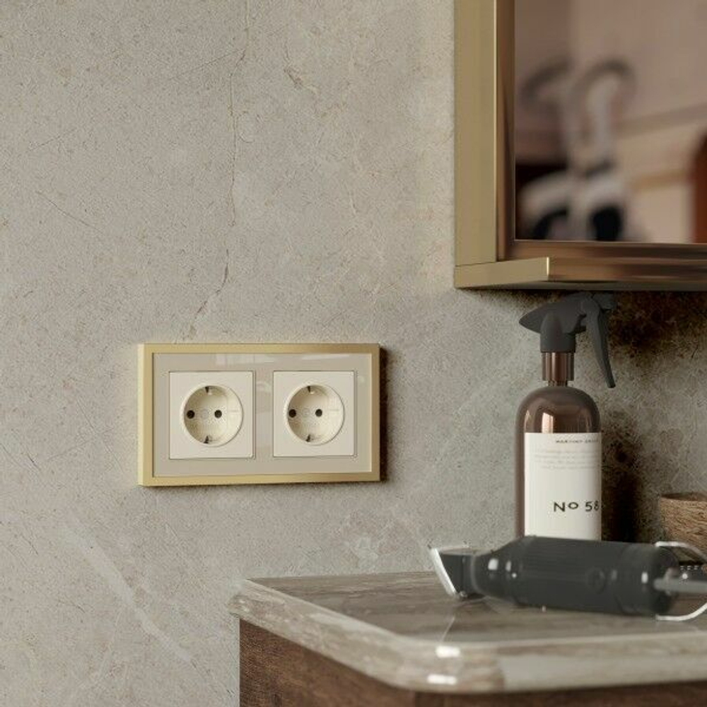 Рамка на 2 поста Baguette (айвори/латунь)