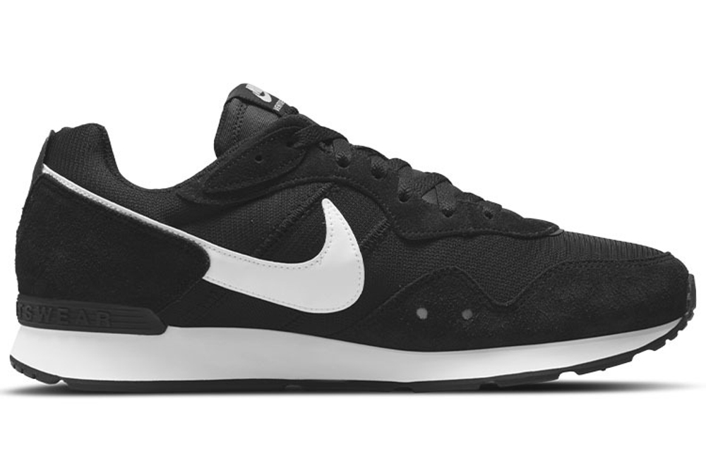 Кроссовки Nike Venture Runner