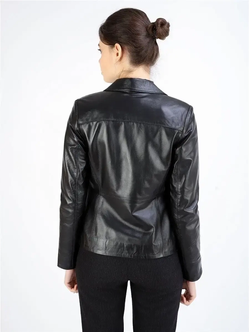 Куртка женская из натуральной кожи