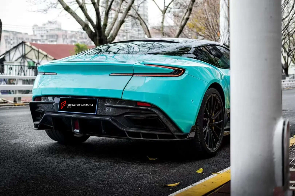 Карбоновый обвес для ASTON MARTIN DB11 2016+ Астон Мартин Аэродинамический обвес