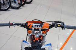 Питбайк Regulmoto FIVE YX125EA (полуавтомат) New 2020 (бело-оранжевый)