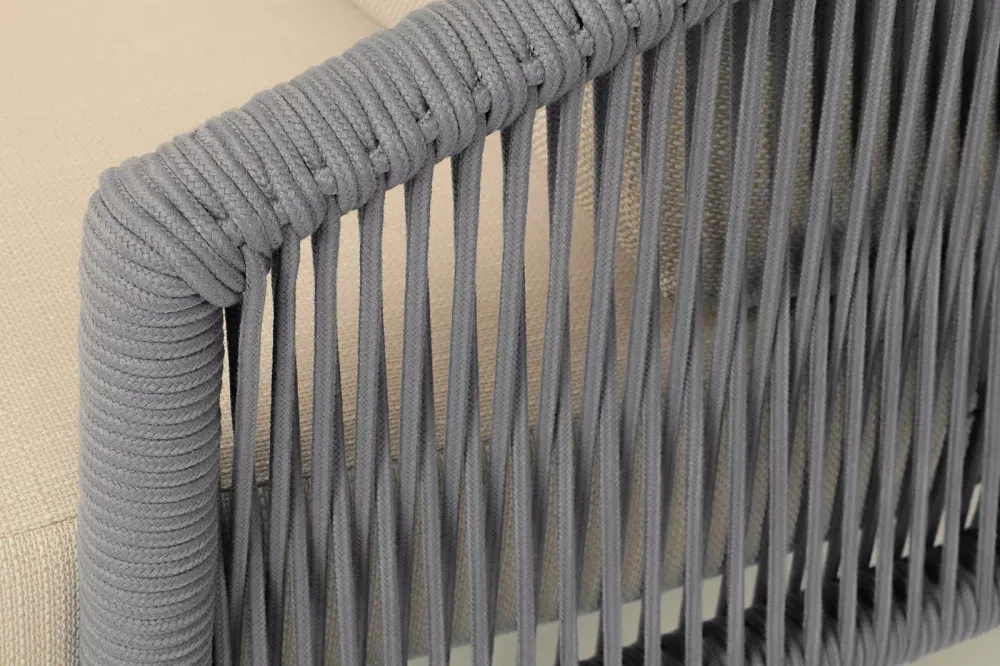 "Верона" кресло плетеное из роупа, каркас алюминий светло-серый (RAL7035) муар, роуп светло-серый круглый, ткань Mossle светло-бежевая