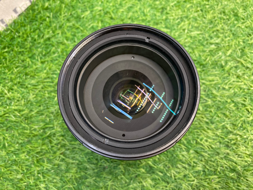 Nikon 18-200mm 3.5-5.6G ED AF-S VR DX