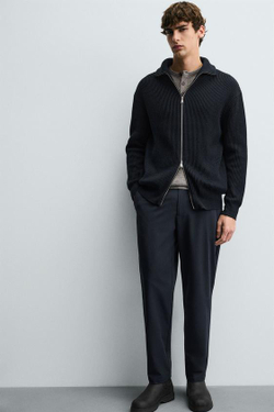 ZARA БРЮКИ ИЗ РЕЛЬЕФНОЙ ТКАНИ КОМФОРТНОГО КРОЯ, МОРСКОЙ СИНИЙ