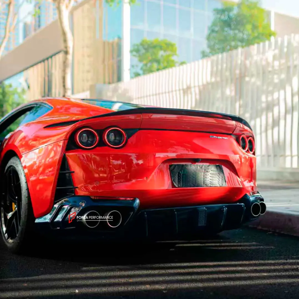 Карбоновый обвес для Ferrari 812 Superfast | GTS 2018+ Феррари