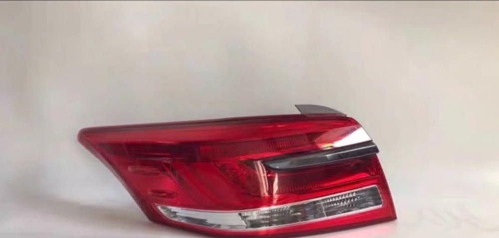 Оригинальные задние фонари для Toyota Vios, комплект