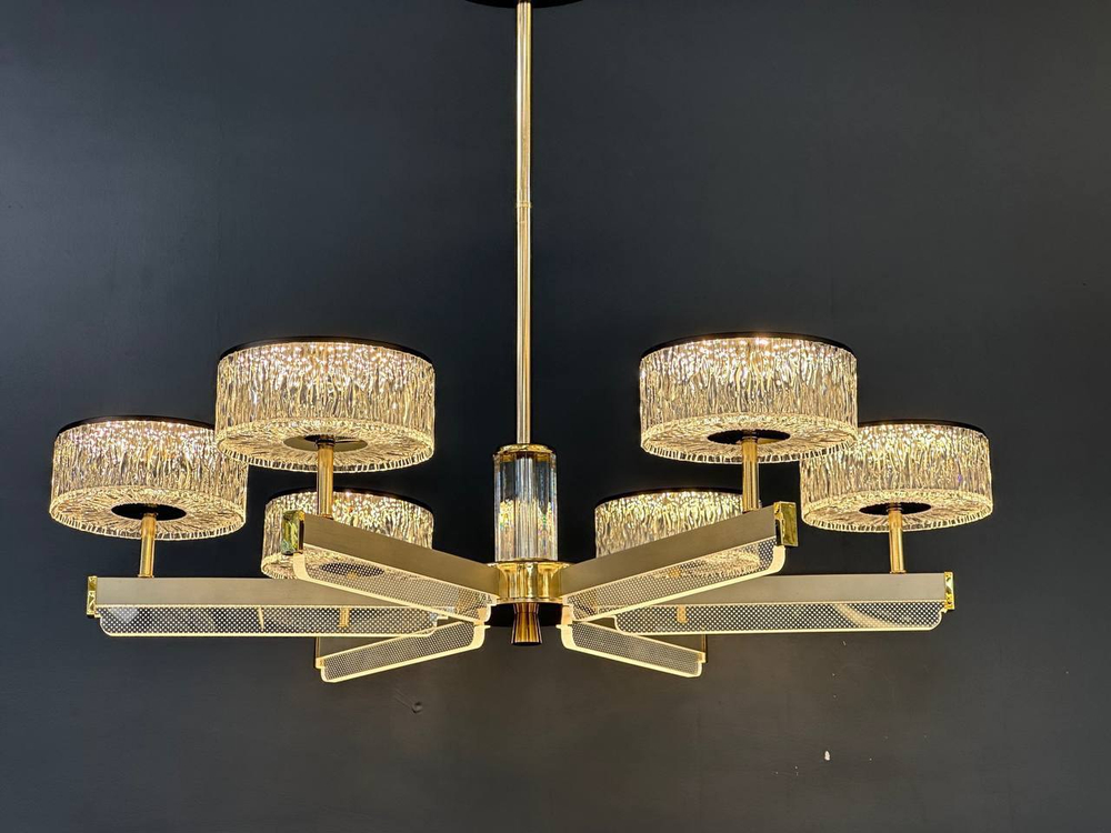 Люстра потолочная светодиодная на штанге Lanbos, 6 LED ламп, 70 Вт, золотая